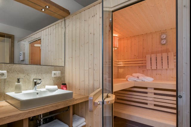 Kräutergarten Badezimmer mit Sauna